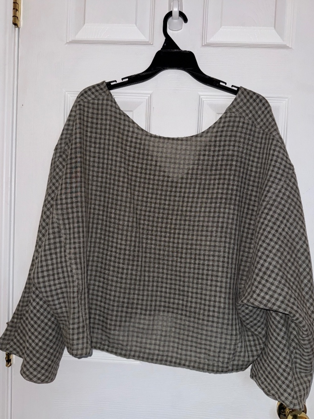 Zara sheer green and white gingham blouse with batwing sleeves. Size M/L